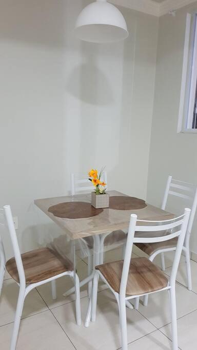 Com 3 Quartos! 7 Camas No Centro * Lages